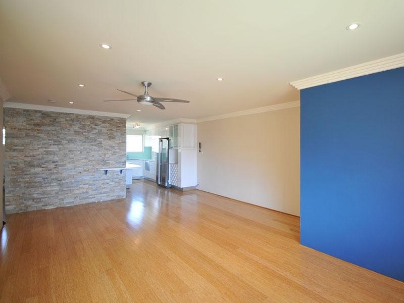 15/2 Nagel Avenue, Miami QLD 4220