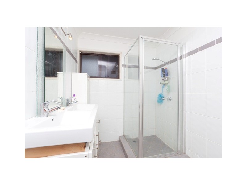 176 Currumbin Creek Road, Currumbin Waters QLD 4223