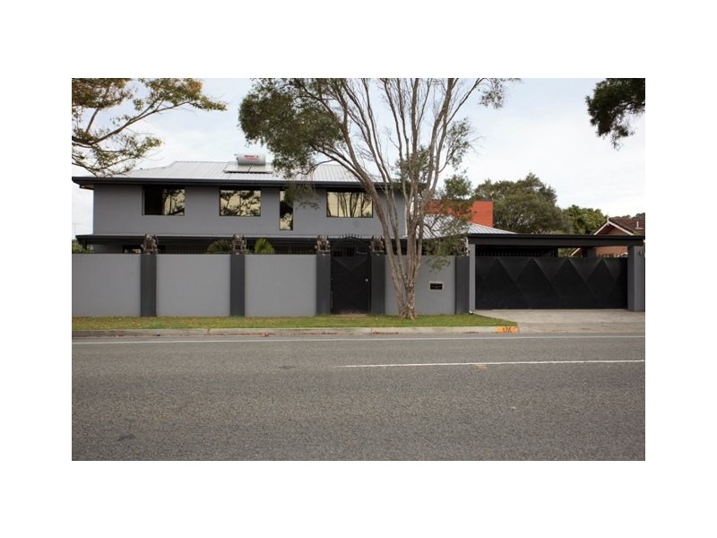 176 Currumbin Creek Road, Currumbin Waters QLD 4223