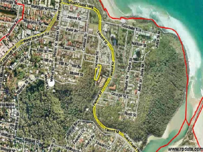 4/14 Brake Street, Burleigh Heads QLD 4220