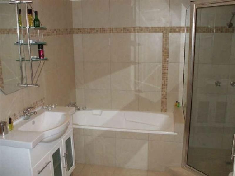 4/14 Brake Street, Burleigh Heads QLD 4220