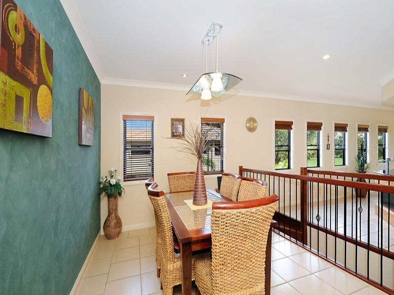 1/28 Nobby Parade, Miami QLD 4220