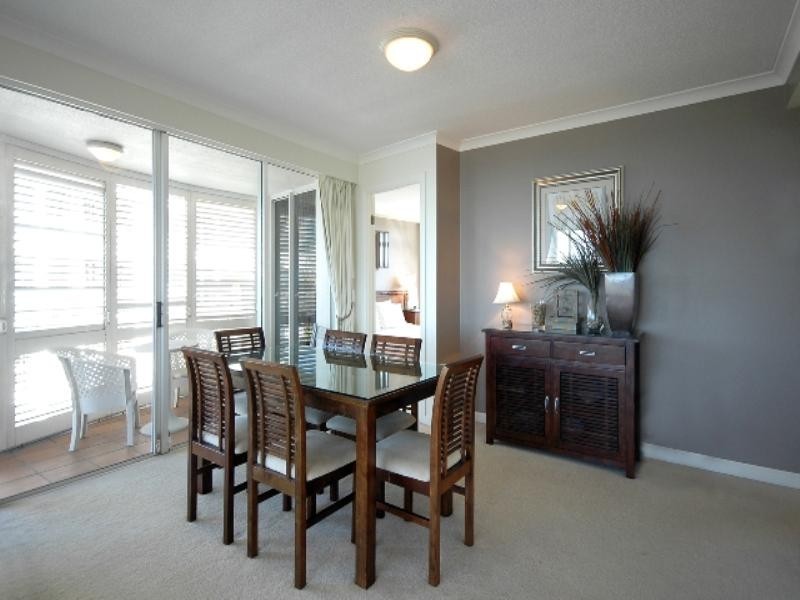 Unit 2605/222 ‘The Mediterranean Towers’ The Esplanade, Burleigh Heads QLD 4220