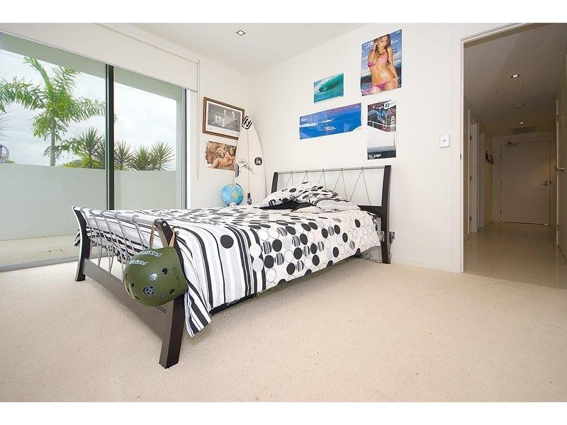 1/389 Golden Four Drive, Tugun QLD 4224