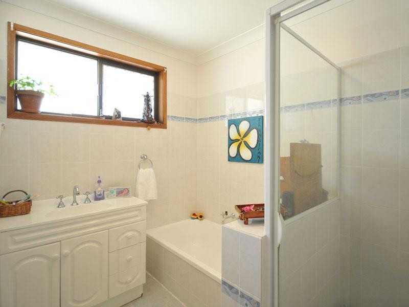 2 Japonica Drive, Palm Beach QLD 4221