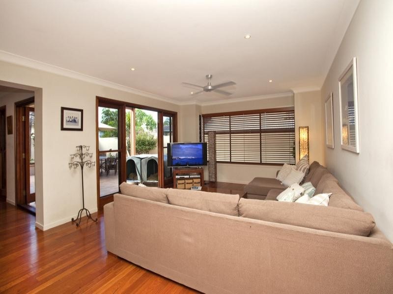 5 Elizabeth Street, Tugun QLD 4224