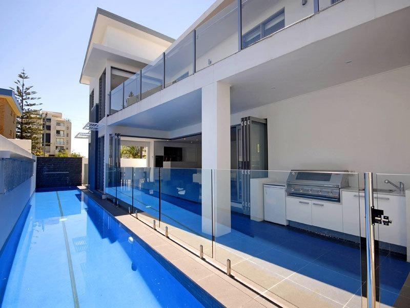 71 Seagull Avenue, Mermaid Beach QLD 4218