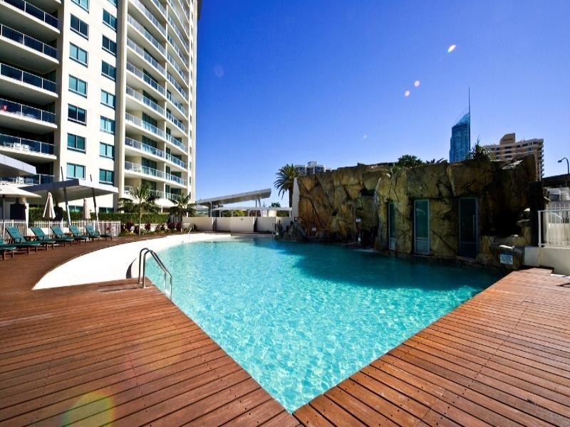 210 ‘Wings Resort and Spa’, 18 Fern Street, Surfers Paradise QLD 4217