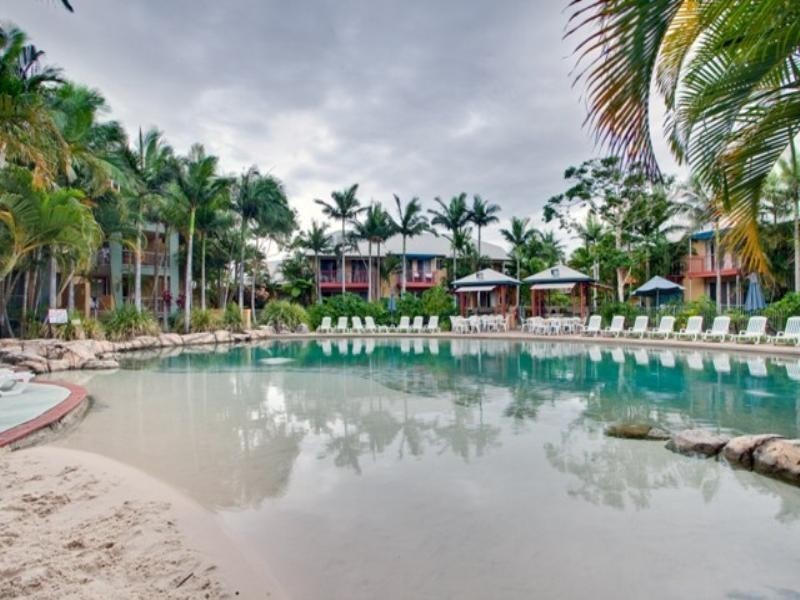 10 “Diamond Sands” 2320 Gold Coast Highway, Mermaid Beach QLD 4218