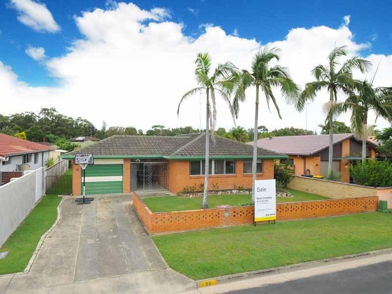 20 Dabchick Drive, Burleigh Waters QLD 4220