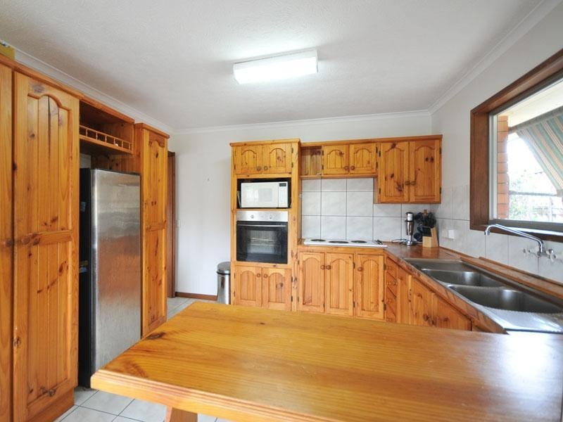 20 Dabchick Drive, Burleigh Waters QLD 4220