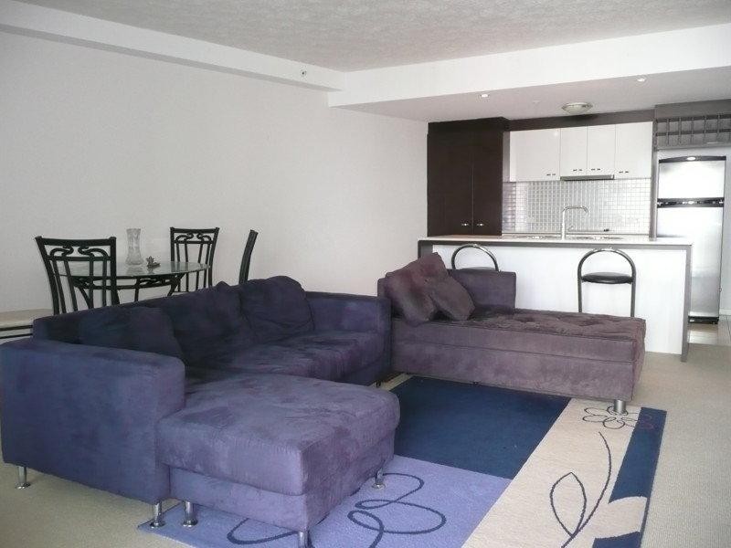 706 ‘Wings Resort and Spa’, 18 Fern Street, Surfers Paradise QLD 4217