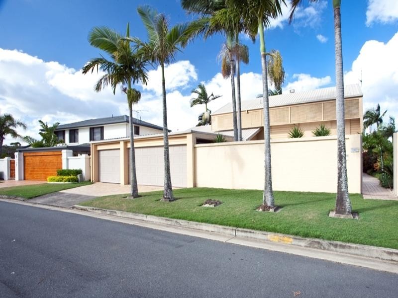 5 Daimler Drive, Bundall QLD 4217