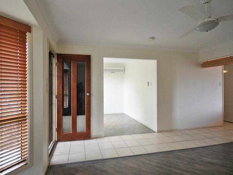 16 Stradbroke Drive, Tweed Heads South NSW 2486