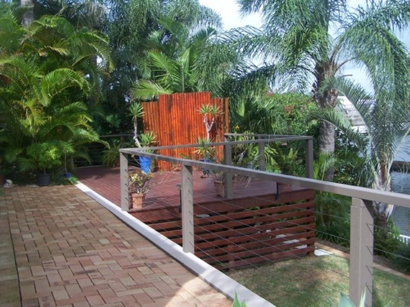 2 Salamander Court, Mermaid Waters QLD 4218