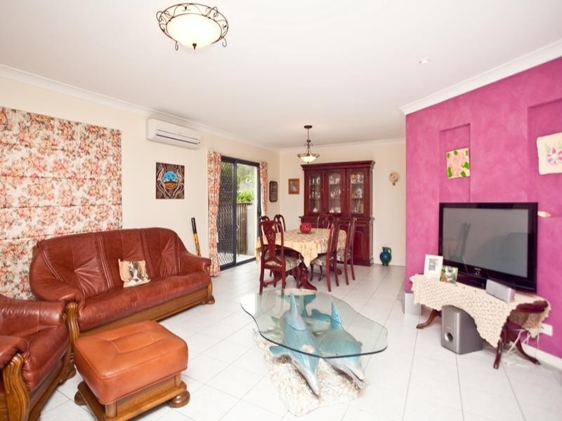 24 Tabilban Street, Burleigh Heads QLD 4220