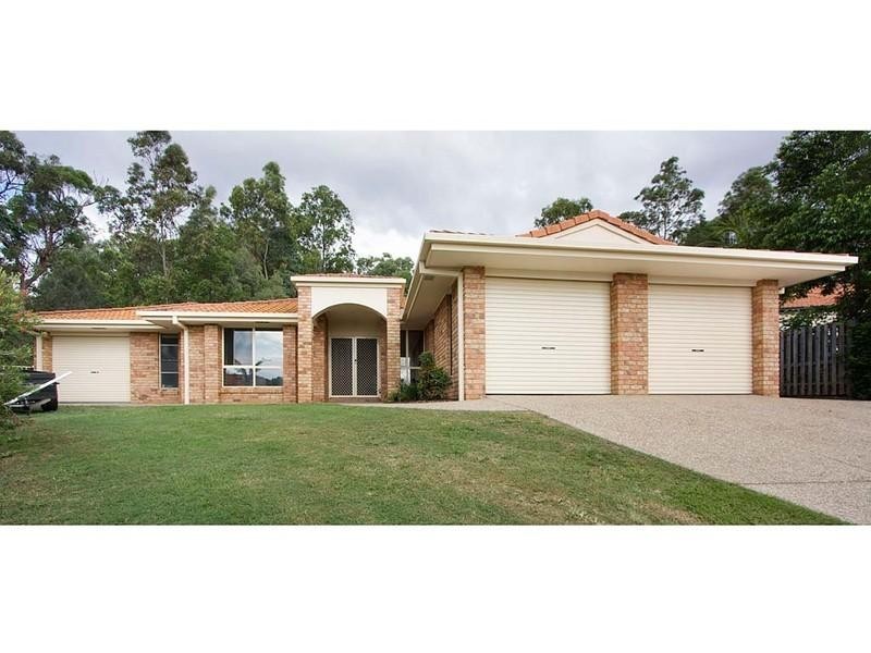 42 Hibertia Avenue, Elanora QLD 4221