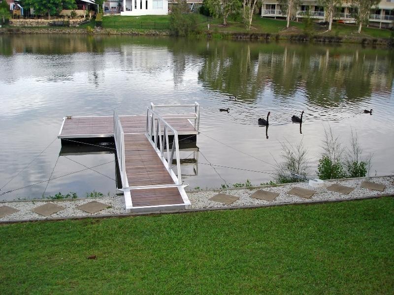 34 Altissimo Close, Varsity Lakes QLD 4227