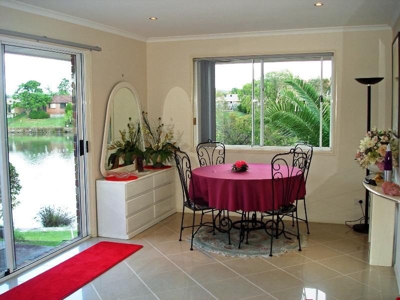 34 Altissimo Close, Varsity Lakes QLD 4227