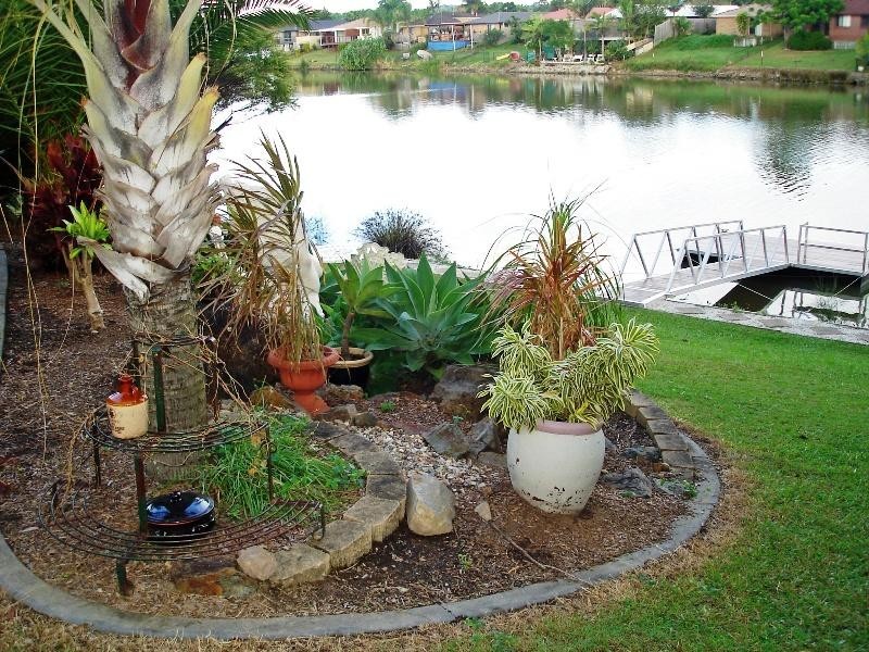 34 Altissimo Close, Varsity Lakes QLD 4227