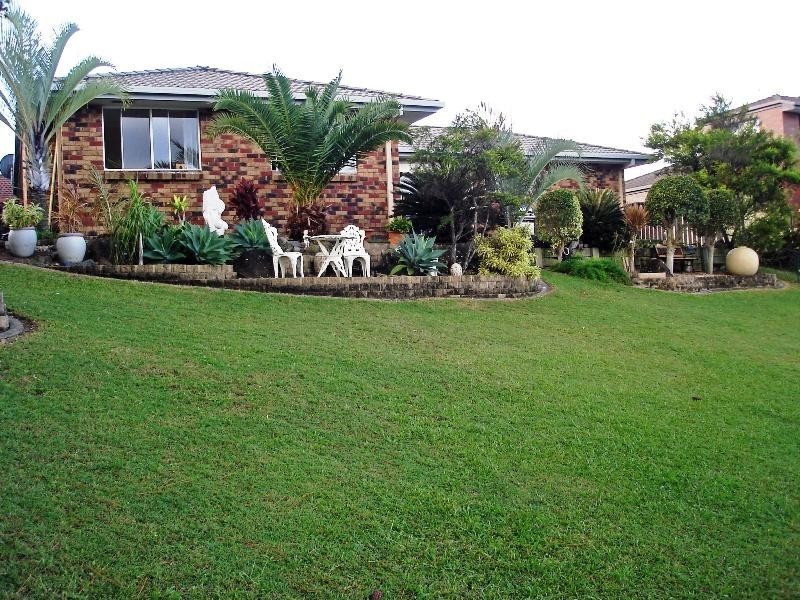 34 Altissimo Close, Varsity Lakes QLD 4227