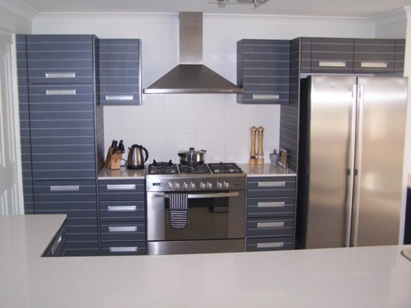 11 Constance Avenue, Mermaid Waters QLD 4218