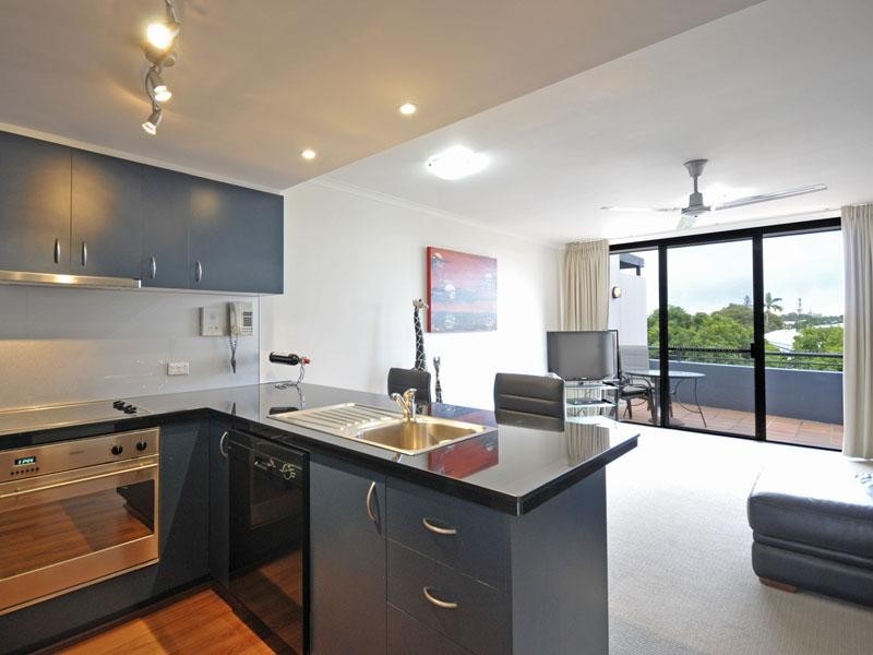 26/20 Illawong Street, Chevron Island QLD 4217