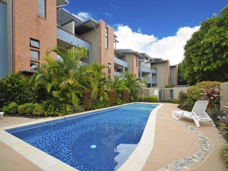 26/20 Illawong Street, Chevron Island QLD 4217