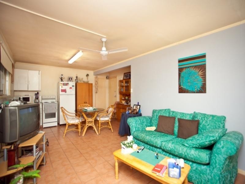 6 Beelyu Street, Burleigh Heads QLD 4220