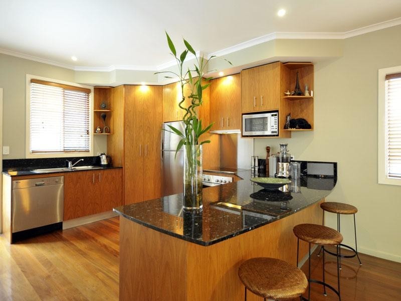 75 Seagull Avenue, Mermaid Beach QLD 4218