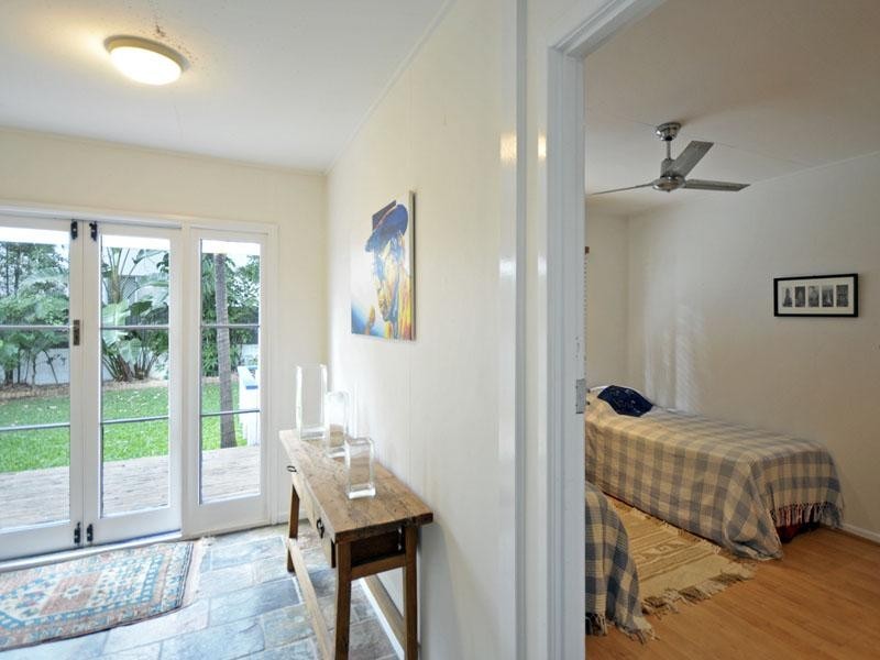 69 Petrel Avenue, Mermaid Beach QLD 4218