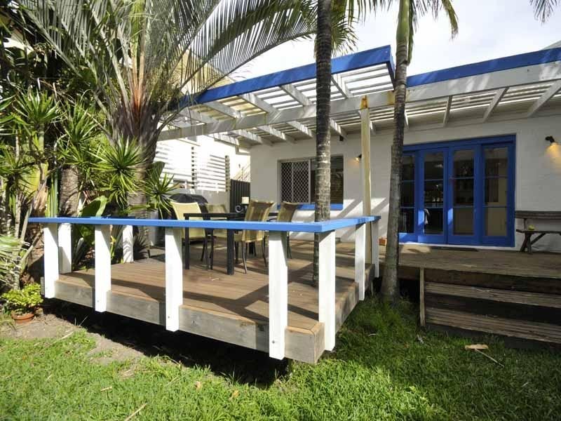 69 Petrel Avenue, Mermaid Beach QLD 4218