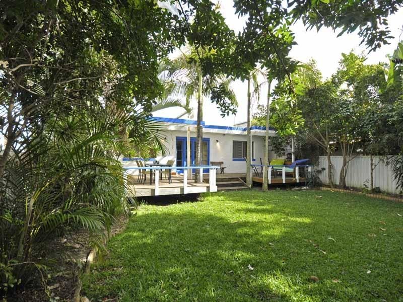 69 Petrel Avenue, Mermaid Beach QLD 4218