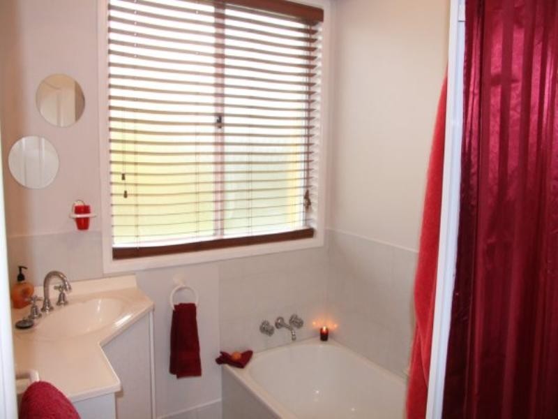 105 Cobai Drive, Mudgeeraba QLD 4213