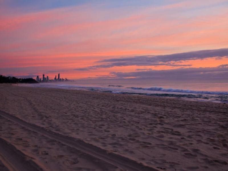 2 Ocean Street, Burleigh Heads QLD 4220