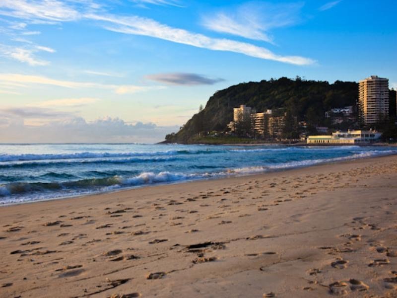 2 Ocean Street, Burleigh Heads QLD 4220