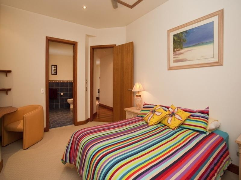 9 Short Street, Burleigh Heads QLD 4220