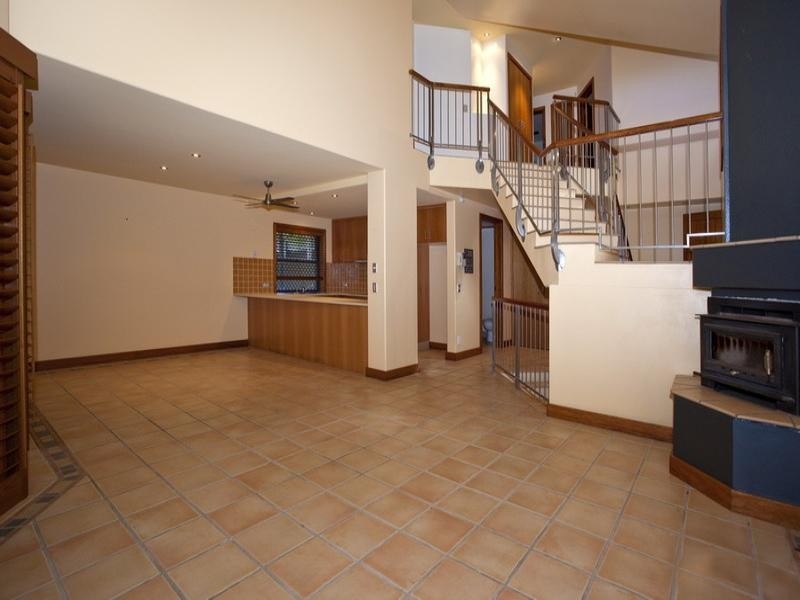 9 Short Street, Burleigh Heads QLD 4220