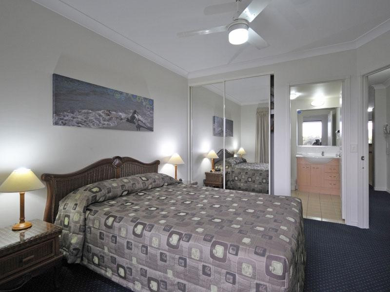 324/2360 Gold Coast Highway, Mermaid Beach QLD 4218