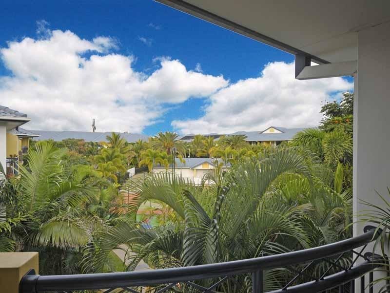 324/2360 Gold Coast Highway, Mermaid Beach QLD 4218