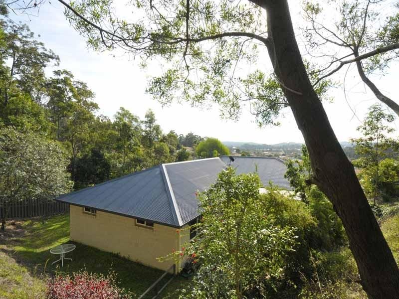 18 Bidwill Court, Elanora QLD 4221