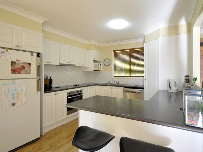 18 Bidwill Court, Elanora QLD 4221