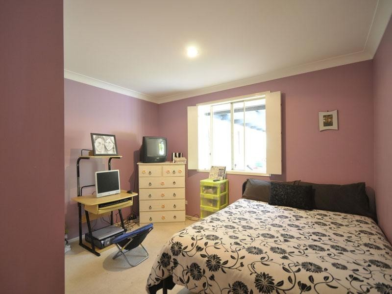 18 Bidwill Court, Elanora QLD 4221