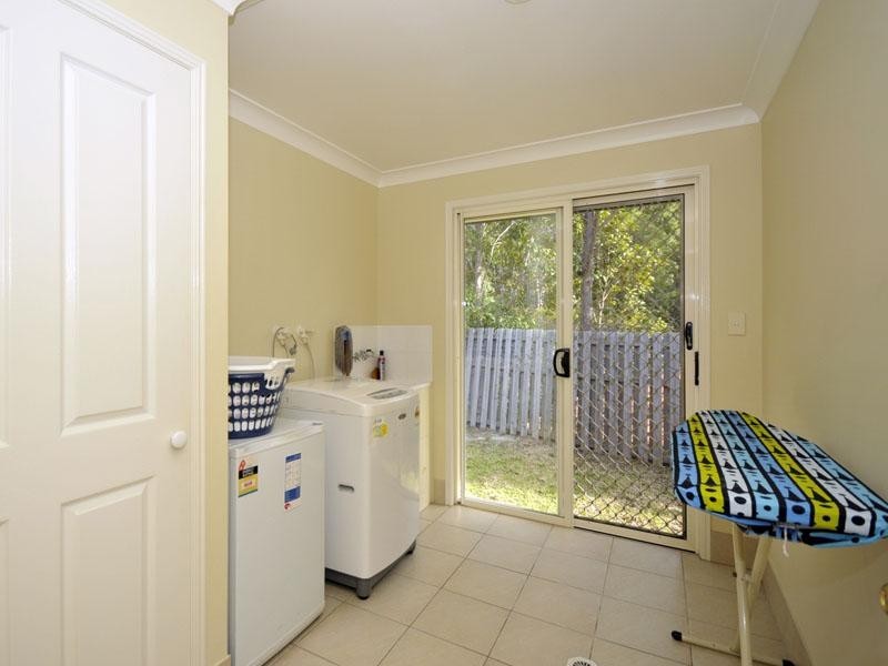 18 Bidwill Court, Elanora QLD 4221