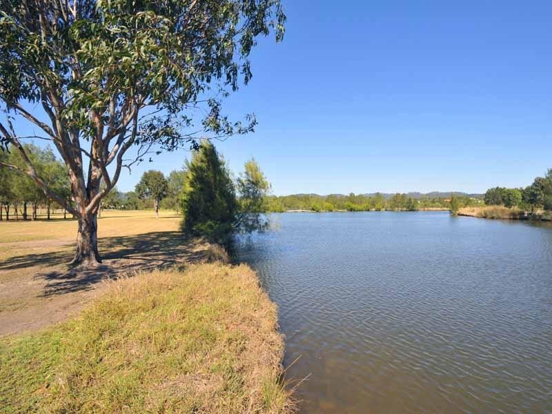 18 Bidwill Court, Elanora QLD 4221