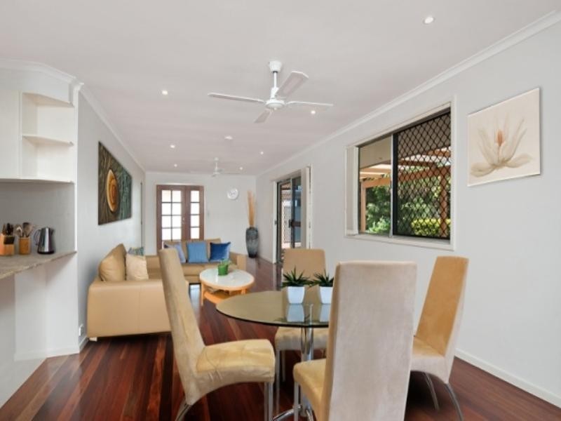 21 Lesley Avenue, Miami QLD 4220