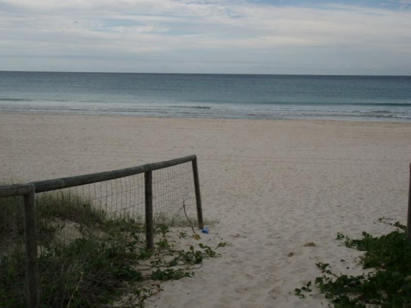 27 Boyd Street, Tugun QLD 4224