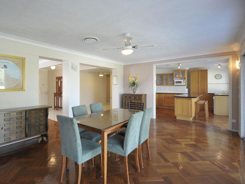 1 Cadence Avenue, Mermaid Waters QLD 4218