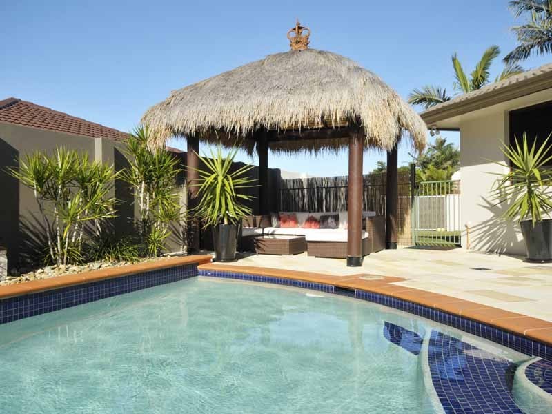 43 Seventh Avenue, Palm Beach QLD 4221