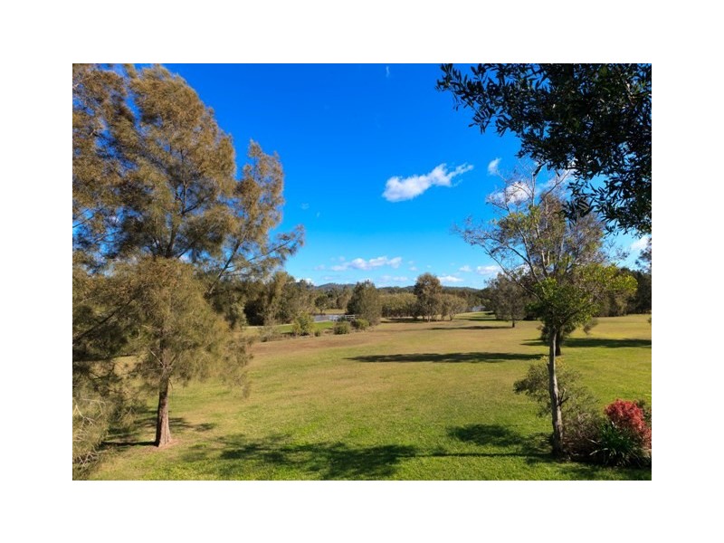 47 Tussock Crescent, Elanora QLD 4221